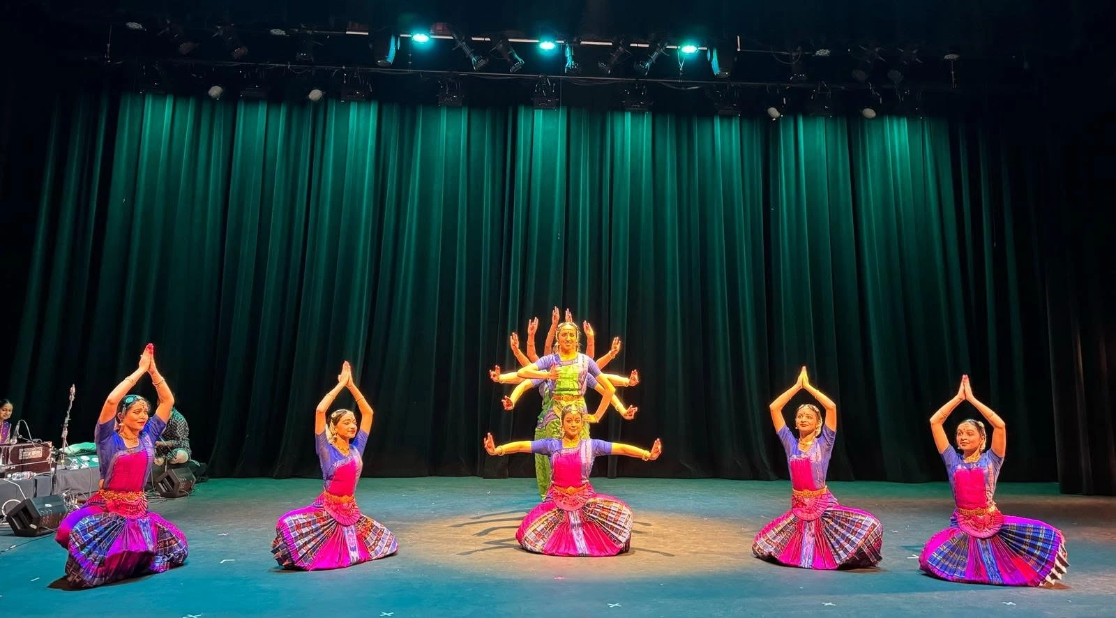 Abinaya dancers in a Bharatanatyam ensemble at Cleveland Aradhana